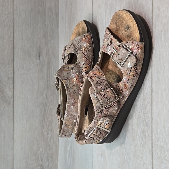 Sas Women Comfort Leather Tripad Sandals shoes sz 7.5M - Picture 1 of 11